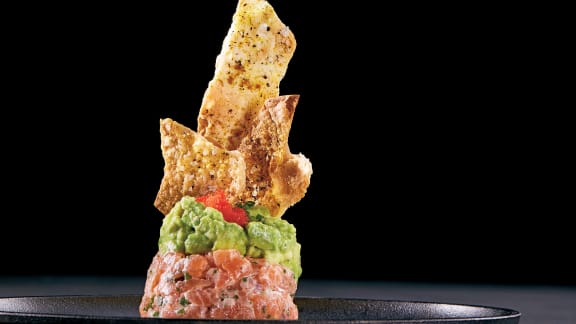 Mardi : Tartare de saumon à l'avocat