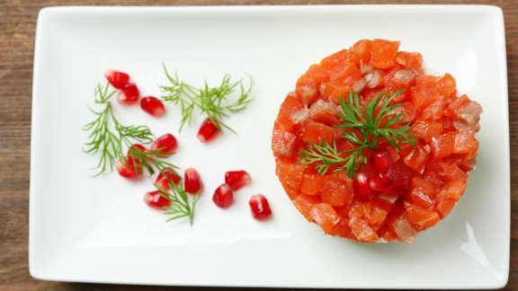 Tartare de saumon bio au fenouil et à la grenade