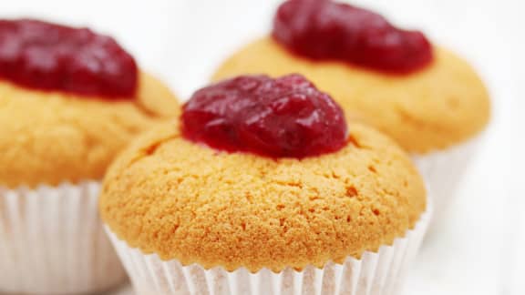 Muffins au yogourt et confiture de fraise