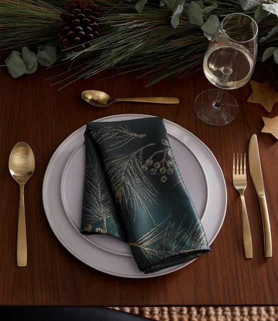 10 accessoires pour une table de Noël toute simple