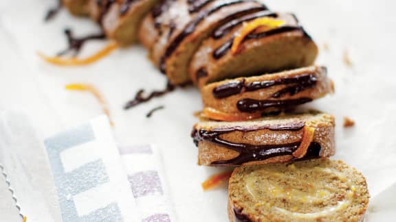 Gâteau roulé pistaches et orange