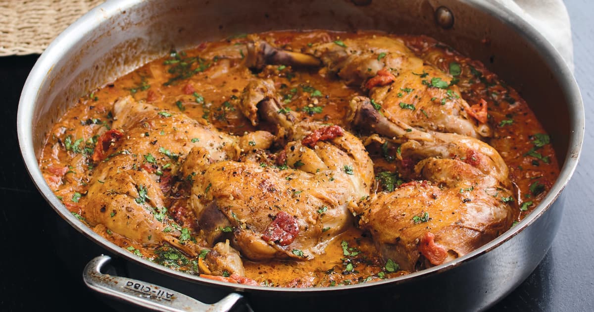 Cuisses de poulet braisées, sauce rosée | Zeste