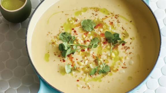 Jeudi : Potage de pommes de terre et de poireaux au maïs