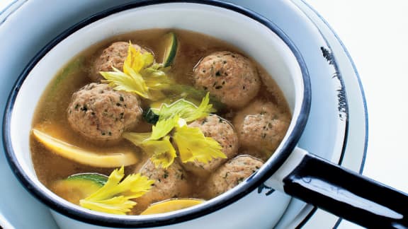 Bouillon de légumes aux boulettes de boeuf - Socopa