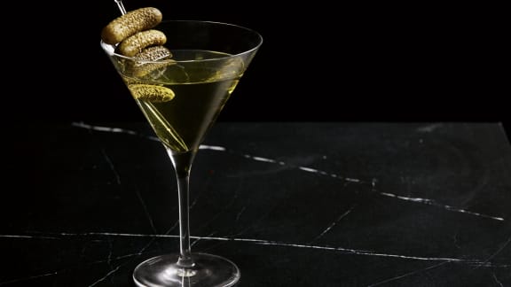 Dirty martini à la saumure de cornichons