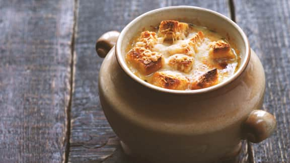 Soupe à l'oignon et au vin rouge