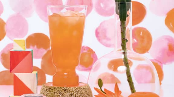 Agua fresca au thé du labrador, au cantaloup et à l'orange