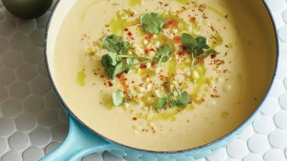 Samedi midi : Potage de pommes de terre et de poireaux au maïs
