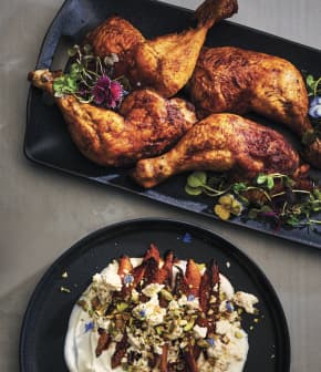 Cuisses de poulet, carottes, pistaches et feta