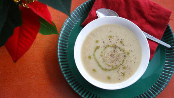 Crème à l'oignon végétalienne