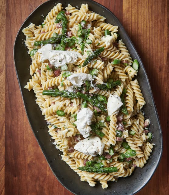 Fusilli asperges speck burrata