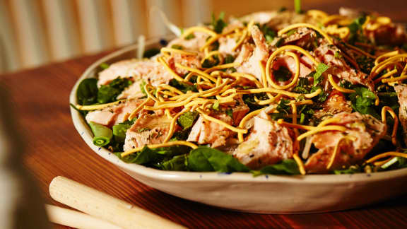 Samedi soir : Salade-repas aux restants de saumon