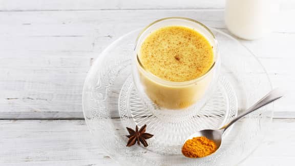 Voici 7 effets sur le corps lorsqu'on consomme du curcuma chaque jour