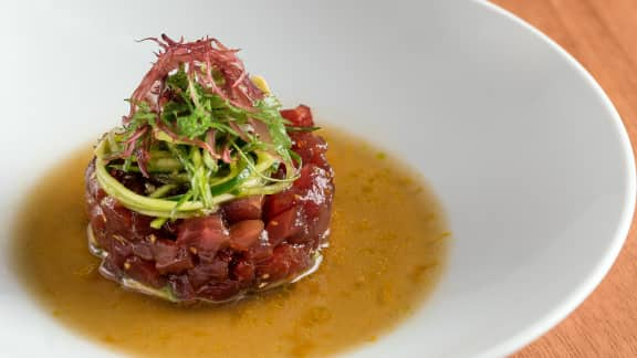 Tartare de thon de la Gaspésie, vinaigrette au dashi