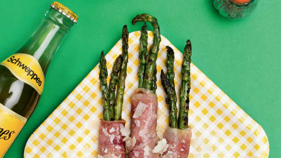 Asperges au jambon serrano