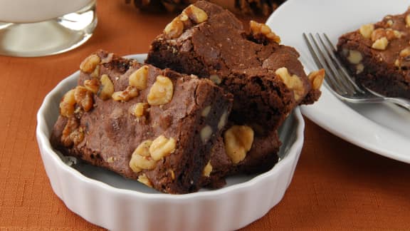 Brownies au chocolat noir, pacanes et arachides