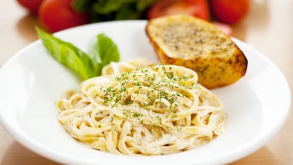 Avril : Sauce alfredo