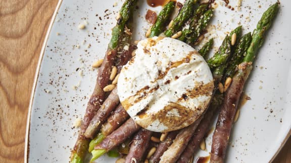 Voici 5 effets sur le corps lorsqu'on mange des asperges chaque jour