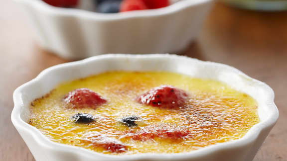 crème brûlée aux fruits rouges