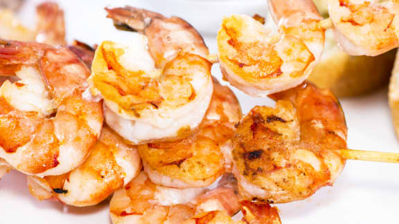 Brochettes de crevettes à la pancetta