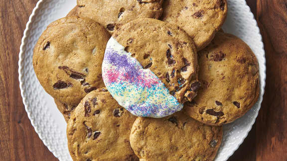 Biscuits aux pépites de chocolat géants