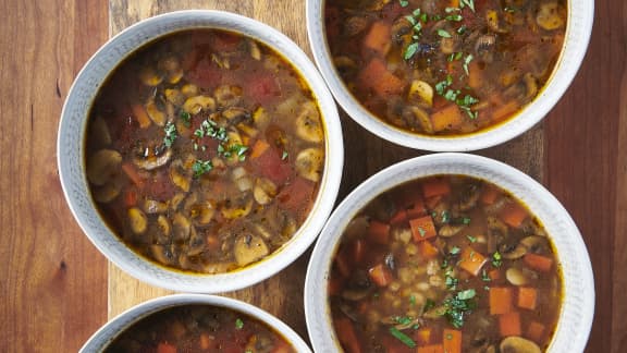 Soupe à l’orge et aux champignons