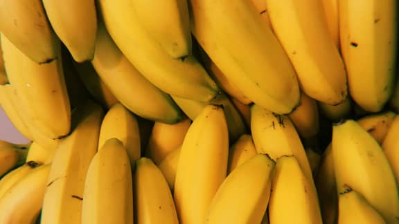 Pourquoi la banane fait mûrir les autres fruits plus vite ?