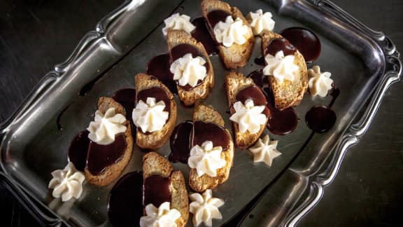 PETITS GÂTEAUX AU CAFÉ ITALIEN