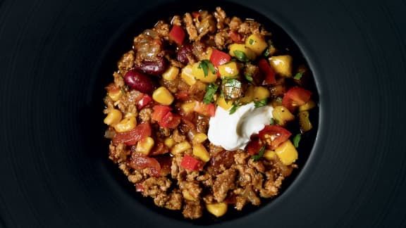 Chili de luxe à l'agneau et à la salsa de mangue