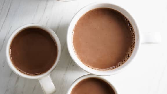 Chocolat chaud infusé au thé Earl Grey