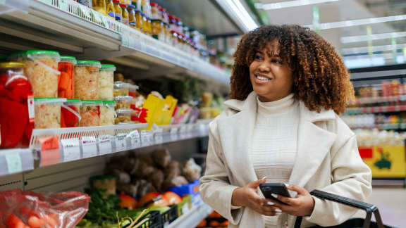 15 trucs simples pour économiser à l'épicerie lorsqu'on vit seul