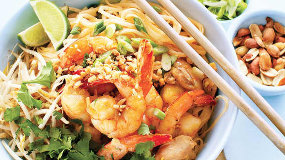 Pad thaï aux crevettes et au poulet