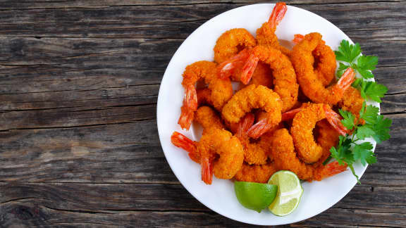 Crevettes d’Argentine curry-coco et salsa à la mangue