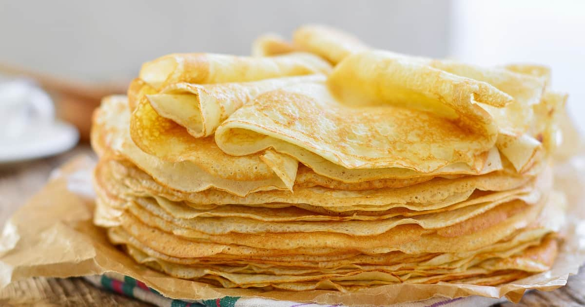 Recette de crêpes minces classiques | Zeste