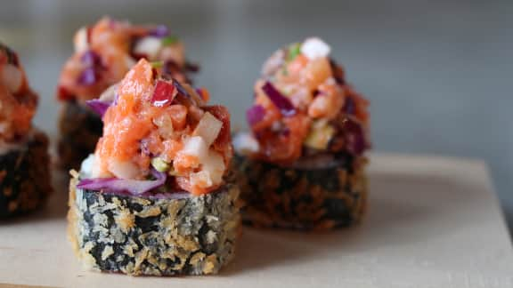 Hosomaki tartare de truite, saumon fumé et cidre