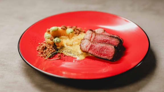 Picanha, courge, crumble aux épices, sabayon au curry