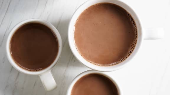 Chocolat chaud infusé au thé Earl Grey