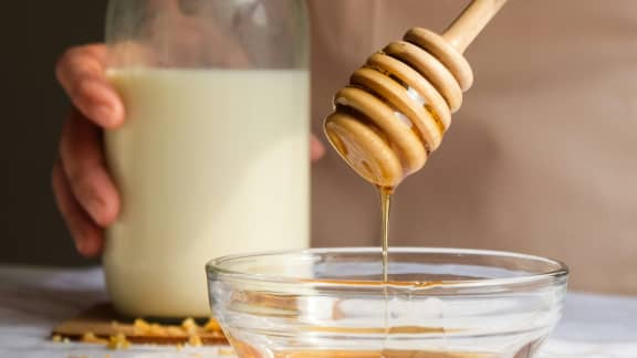 Que devrait-on favoriser entre le miel et le sirop d'érable pour notre santé ?