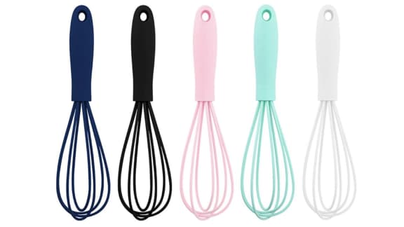 10 accessoires pratiques pour cuisiner avec vos enfants