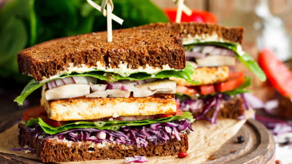 Sandwich de « côtes levées » au seitan