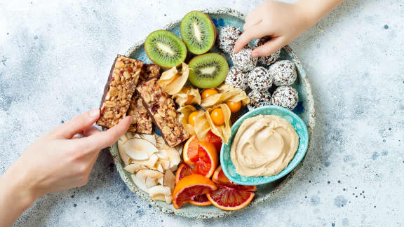 Ces aliments nuisent à votre santé après 45 ans (voici par quoi les remplacer)