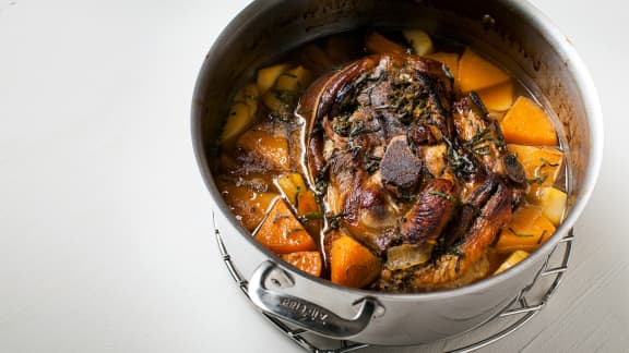Dimanche soir : Épaule de porc braisée à l’érable