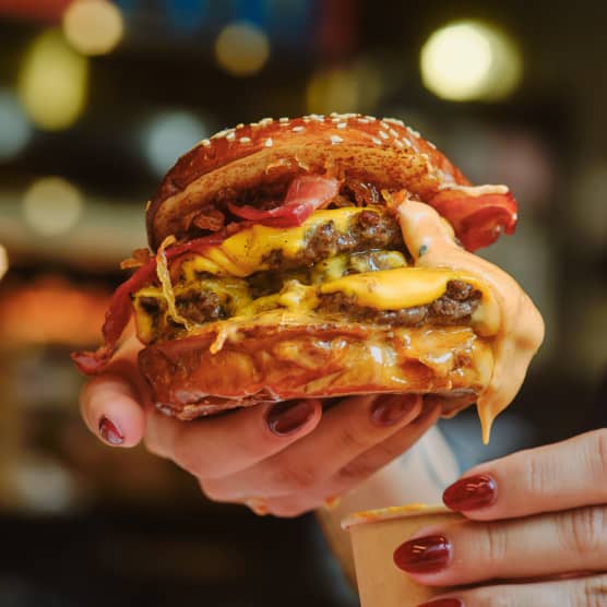 Semaine du Burger 2025 : Les 2 meilleurs burgers au Canada sont à Montréal