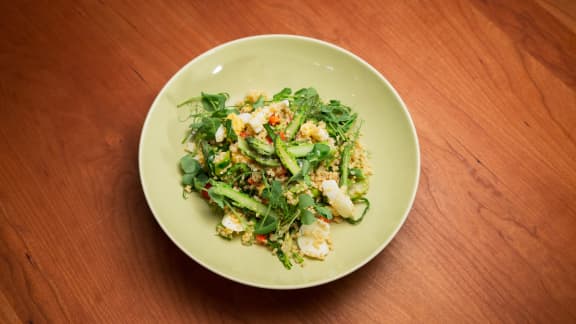 Salade de millet aux oeufs et aux asperges