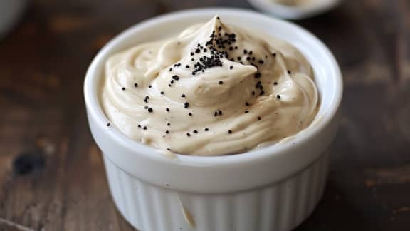 Mayonnaise à l'ail noir