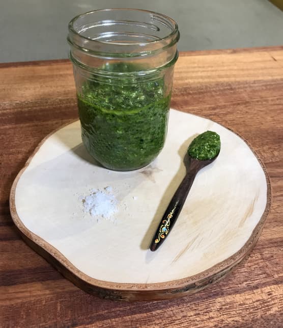 Pesto de roquette, épinards et amandes