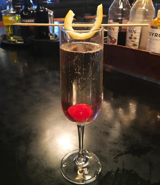 Champagne cocktail