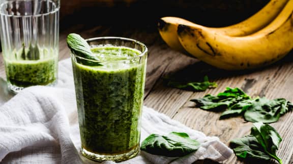 5 aliments verts incognito à ajouter à vos smoothies