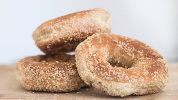 Les meilleures adresses où manger de «vrais» bagels montréalais!