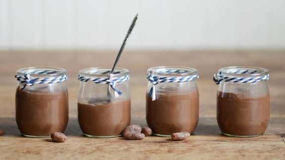 Crème soyeuse au tofu et au chocolat